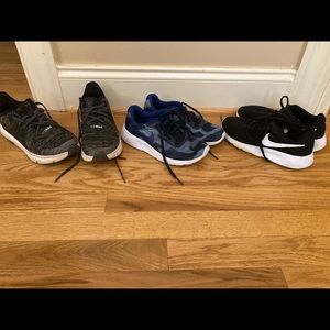 3 pairs of boys Nike shoes size 2 good condition